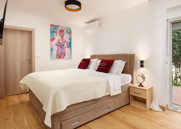 Beautiful In Mastrinka With Wifi *