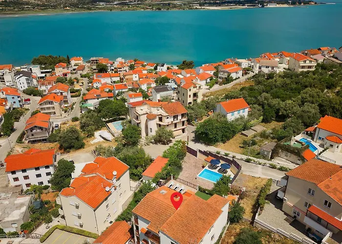 Beautiful In Mastrinka With Wifi Casa vacanze