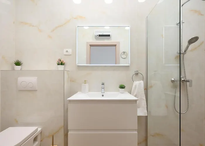 Beautiful In Mastrinka With Wifi Casa vacanze *