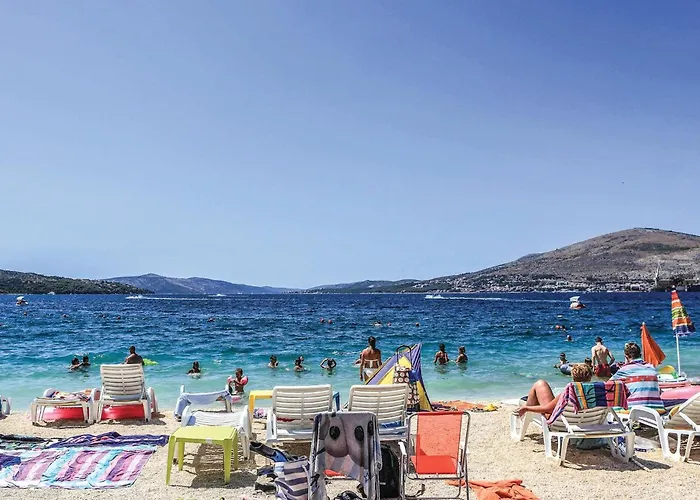 Beautiful In Mastrinka With Wifi Traù